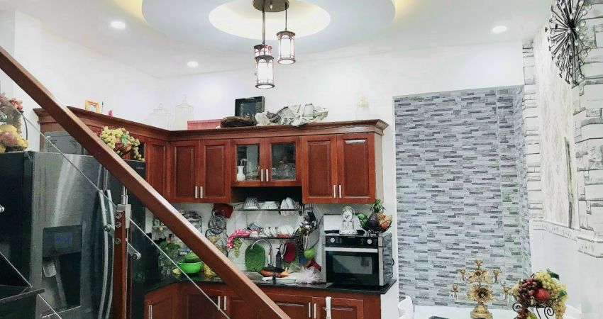 bán nhà quận 12 Hà Huy Giáp có 2PN và 3WC 2 tỷ 970 bớt lộc
