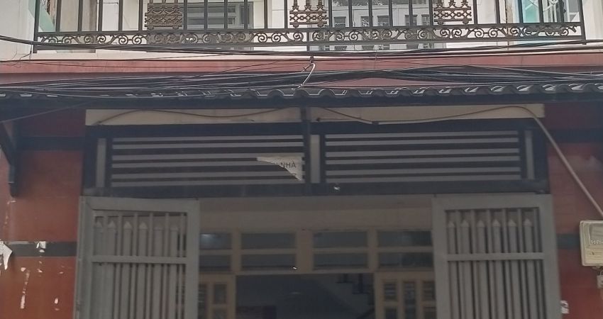 Nhà Mặt tiền Thạnh Lộc 29, quận 12 DT: 4,6x13,5m, SHR, 1lầu, 2PN, 2WC